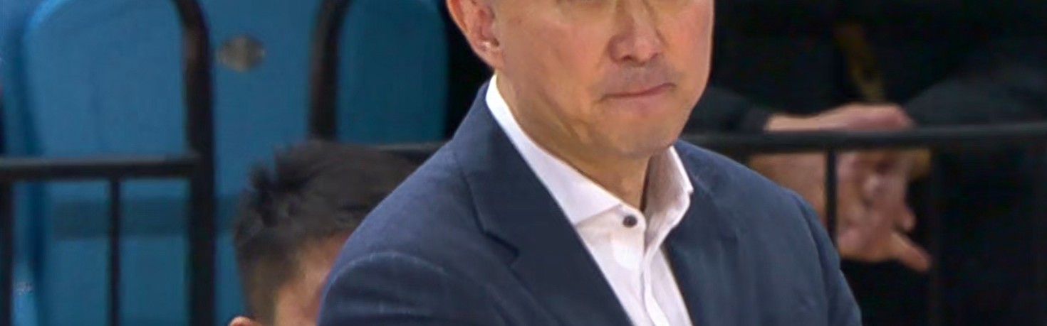 乐鱼体育网址-杜锋点名表扬3人！创造了广东队新纪录